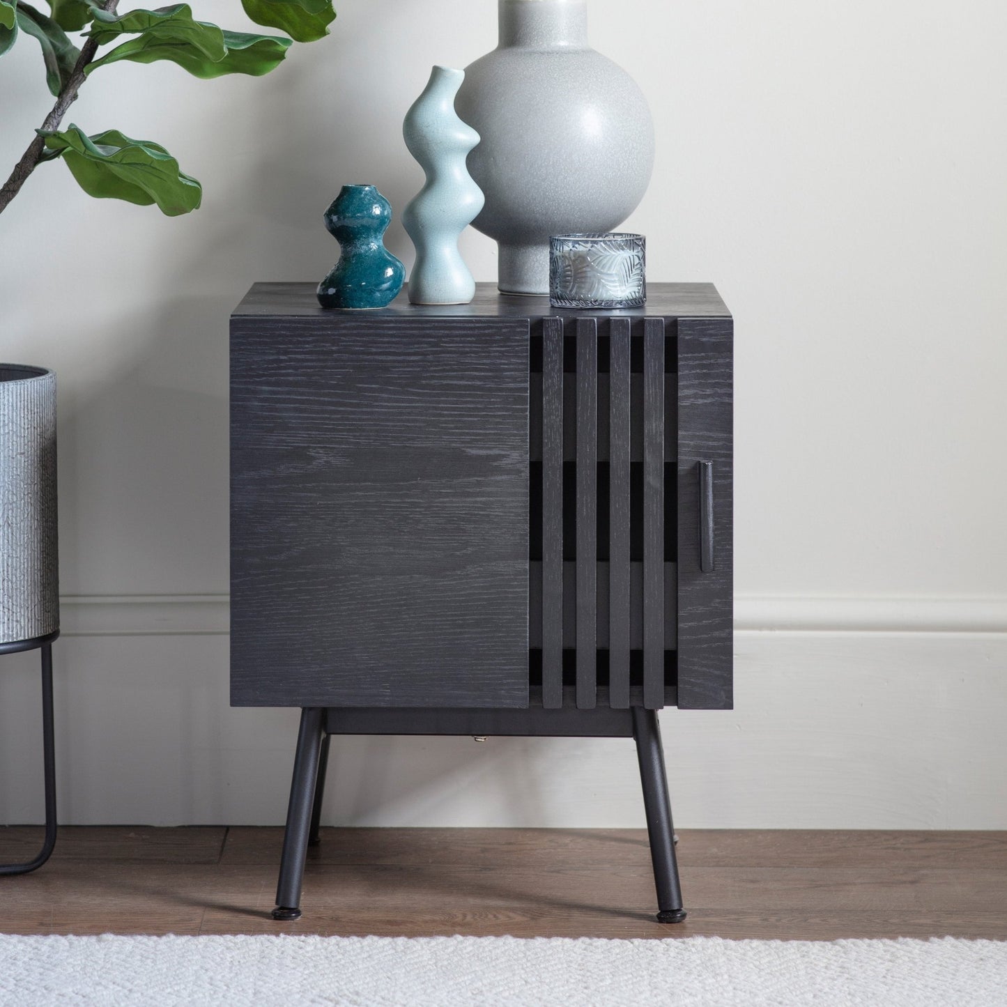 Holsen Side Table - Black - hdesign - Side Tables