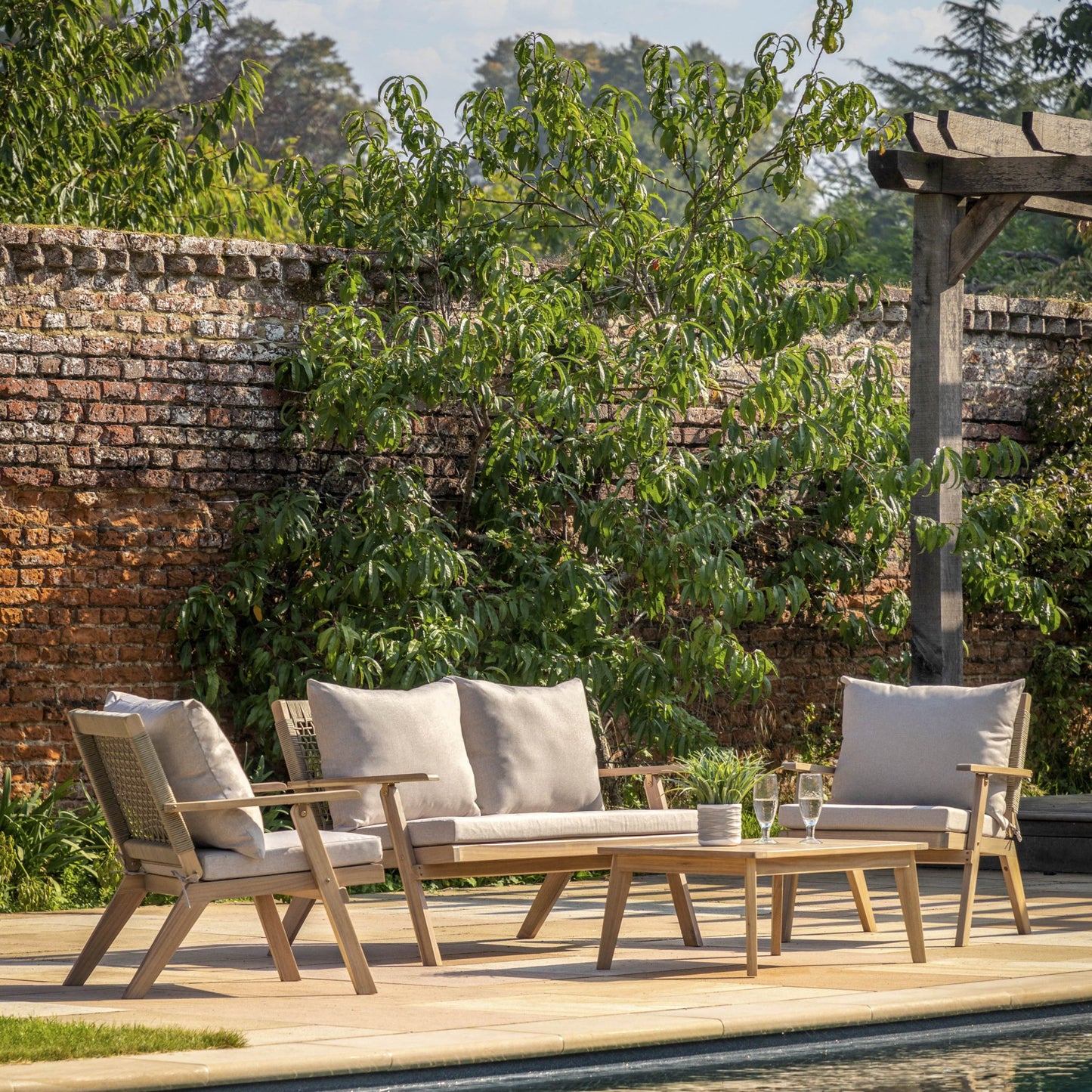 Marina Lounge Set - hdesign - Outdoor Lounge Sets