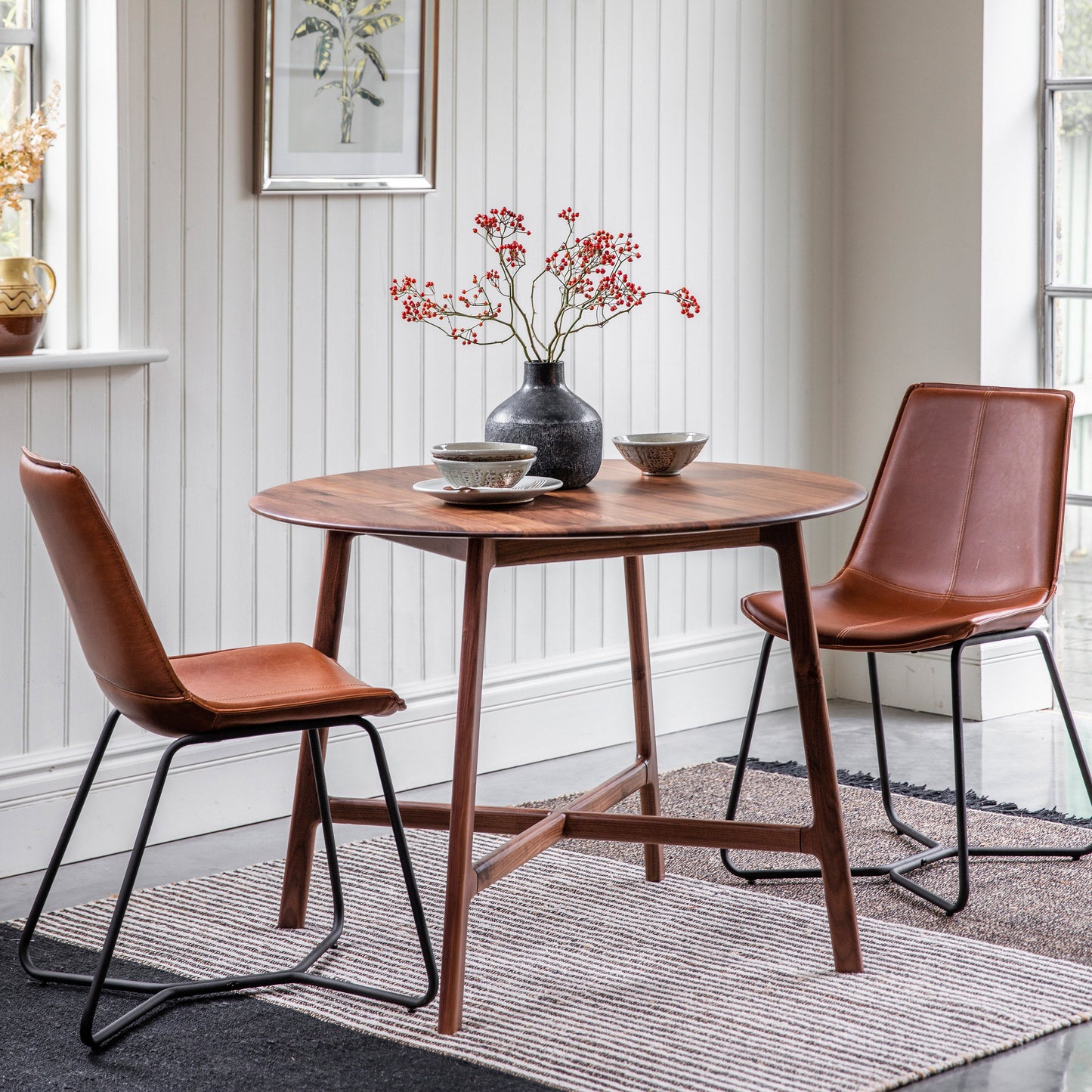 Madrid Round Dining Table - Walnut