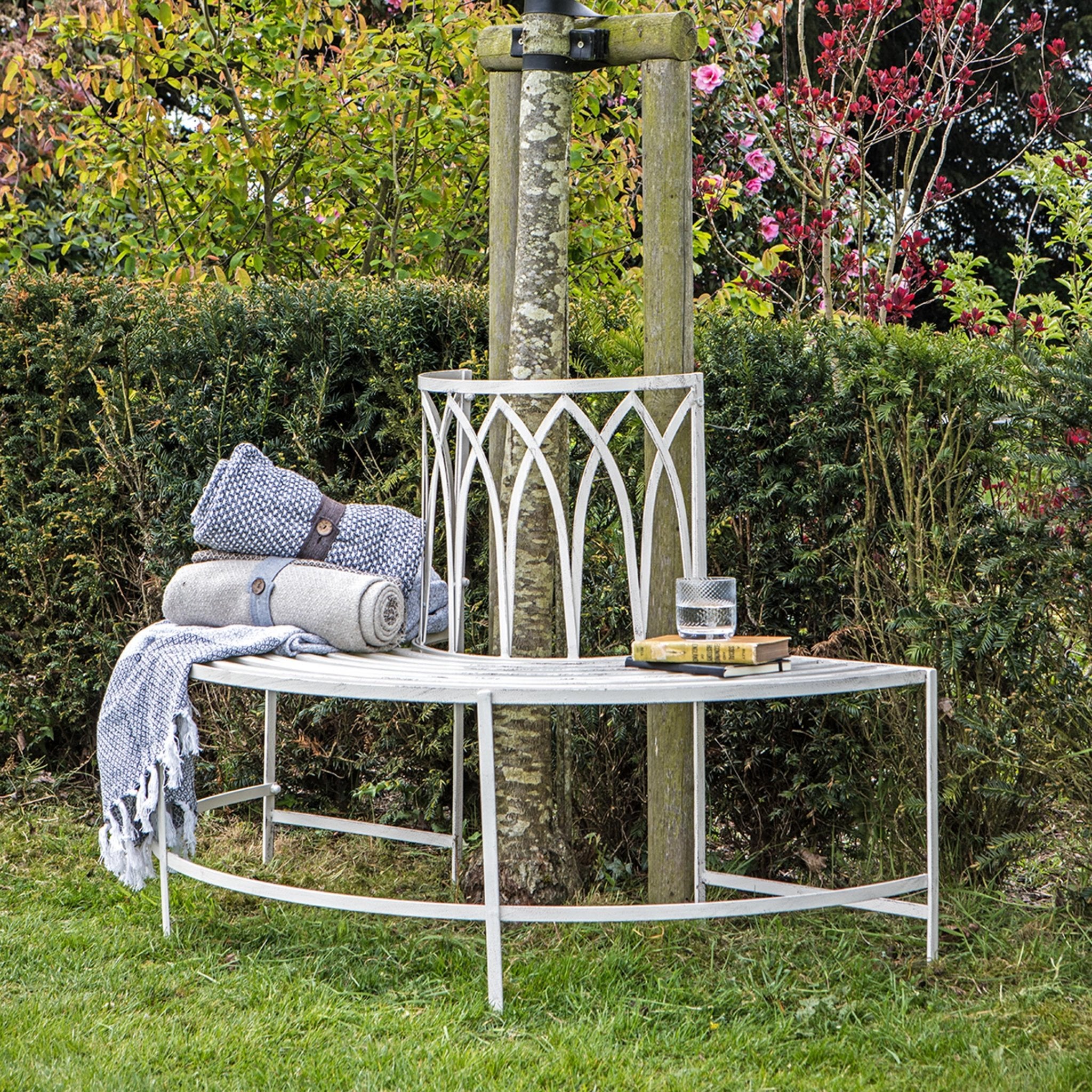 Alberoni Outdoor Tree Bench Seat - Gatehouse - hdesign - Outdoor Benches