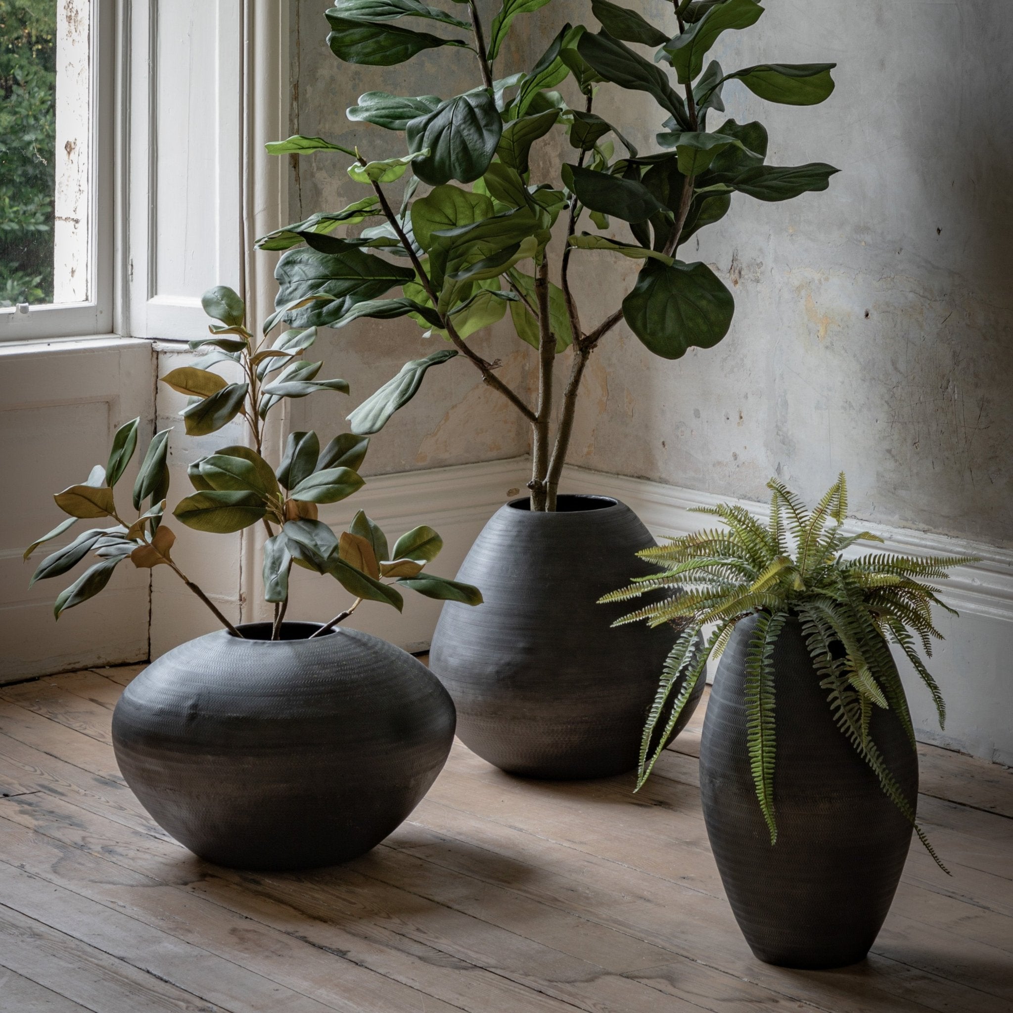 Artistic Aluminium Tall Vase Arrow - hdesign - Vases
