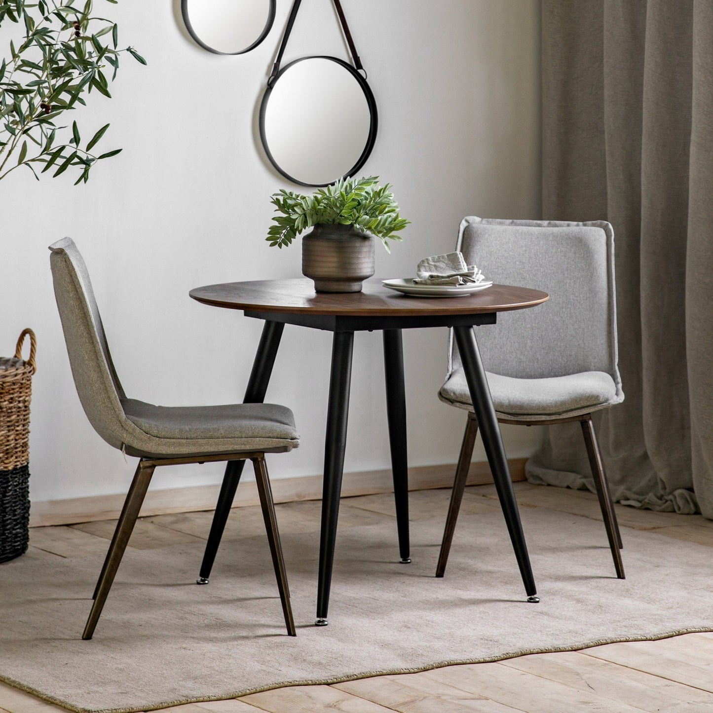 Astley Round Dining Table - Walnut - hdesign - Dining Tables
