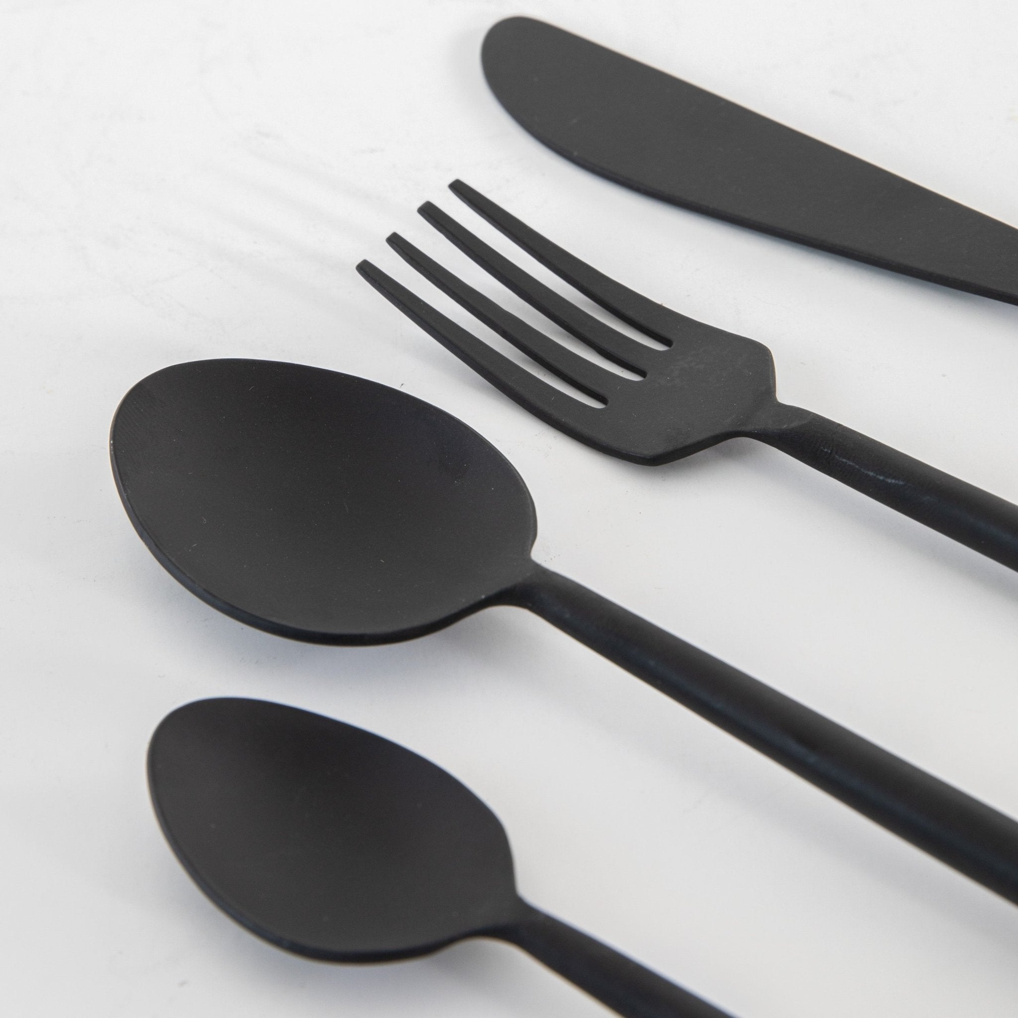 Elin Cutlery Set x16 - Matt Black - hdesign - Cutlery Sets