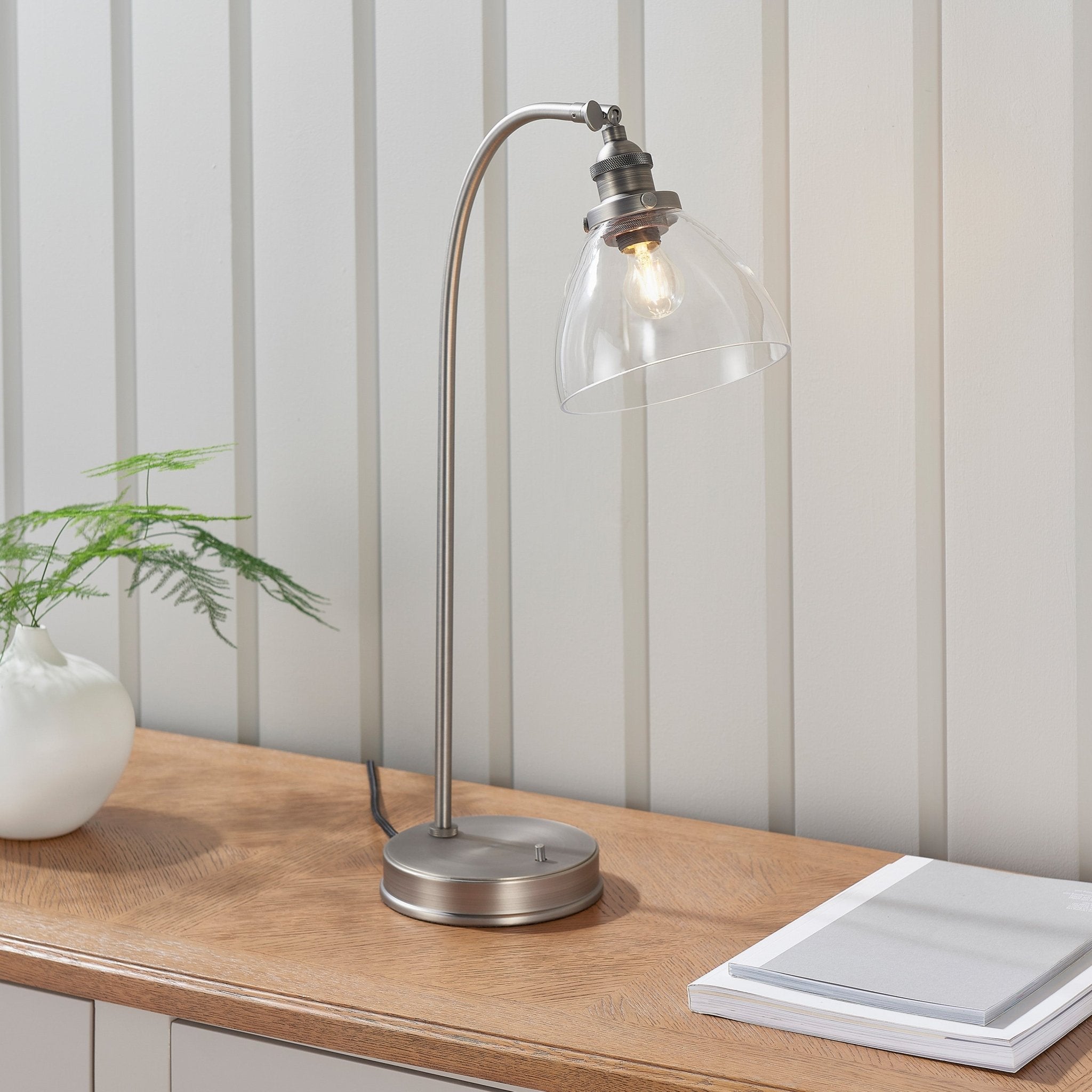 Hansen Table Lamp - Brushed Silver - hdesign - Table Lamps