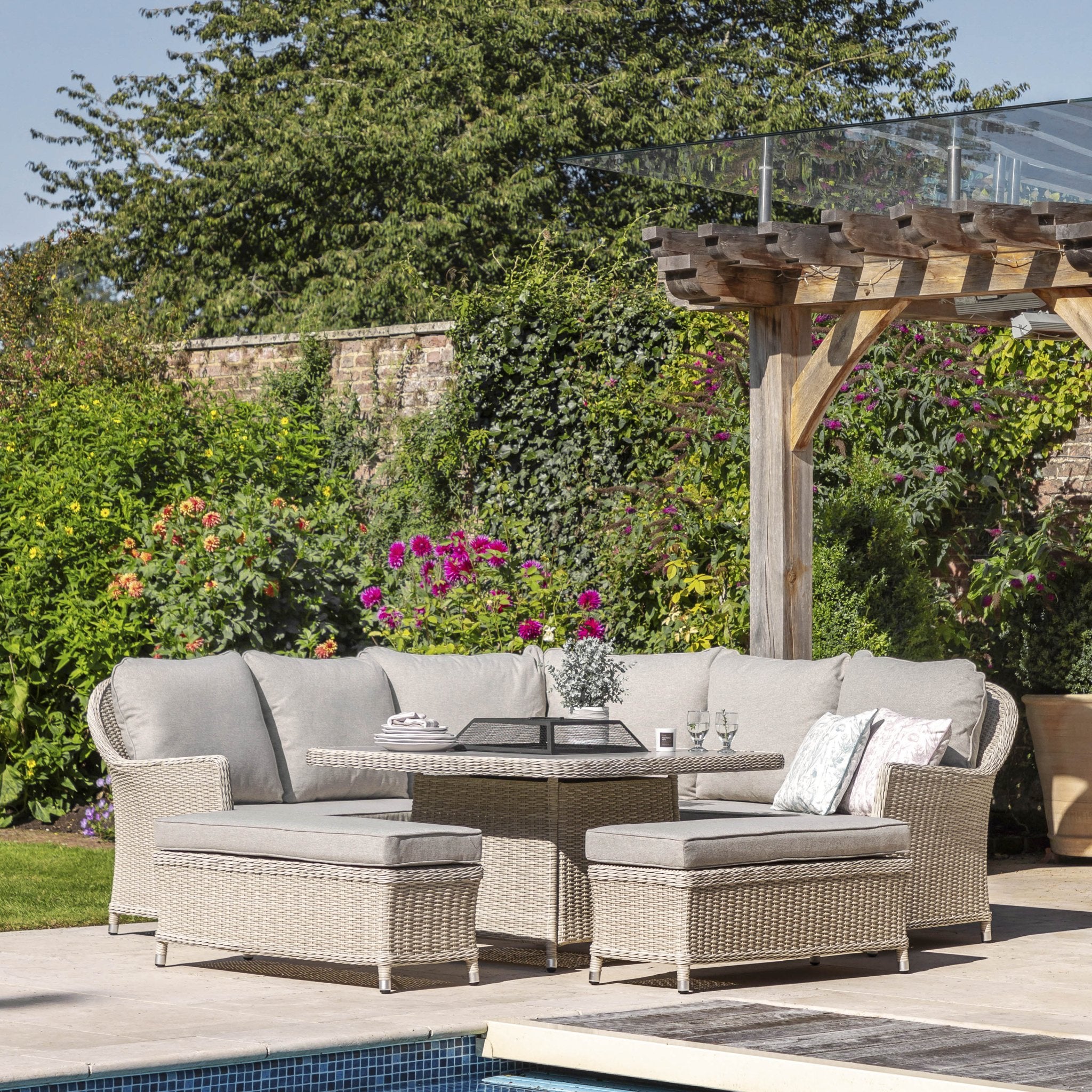 Holton Corner Square Dining Set with Fire Pit - hdesign - Outdoor Lounge Sets