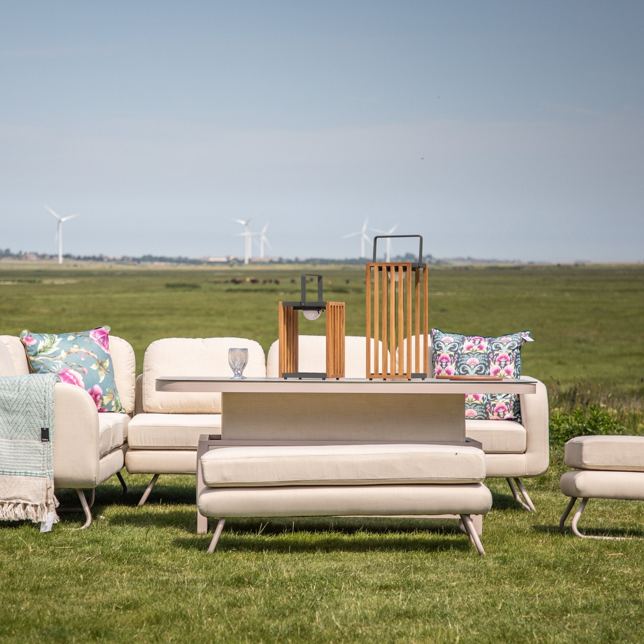 Sanremo LED Solar Lantern - Large - hdesign - Solar Lanterns