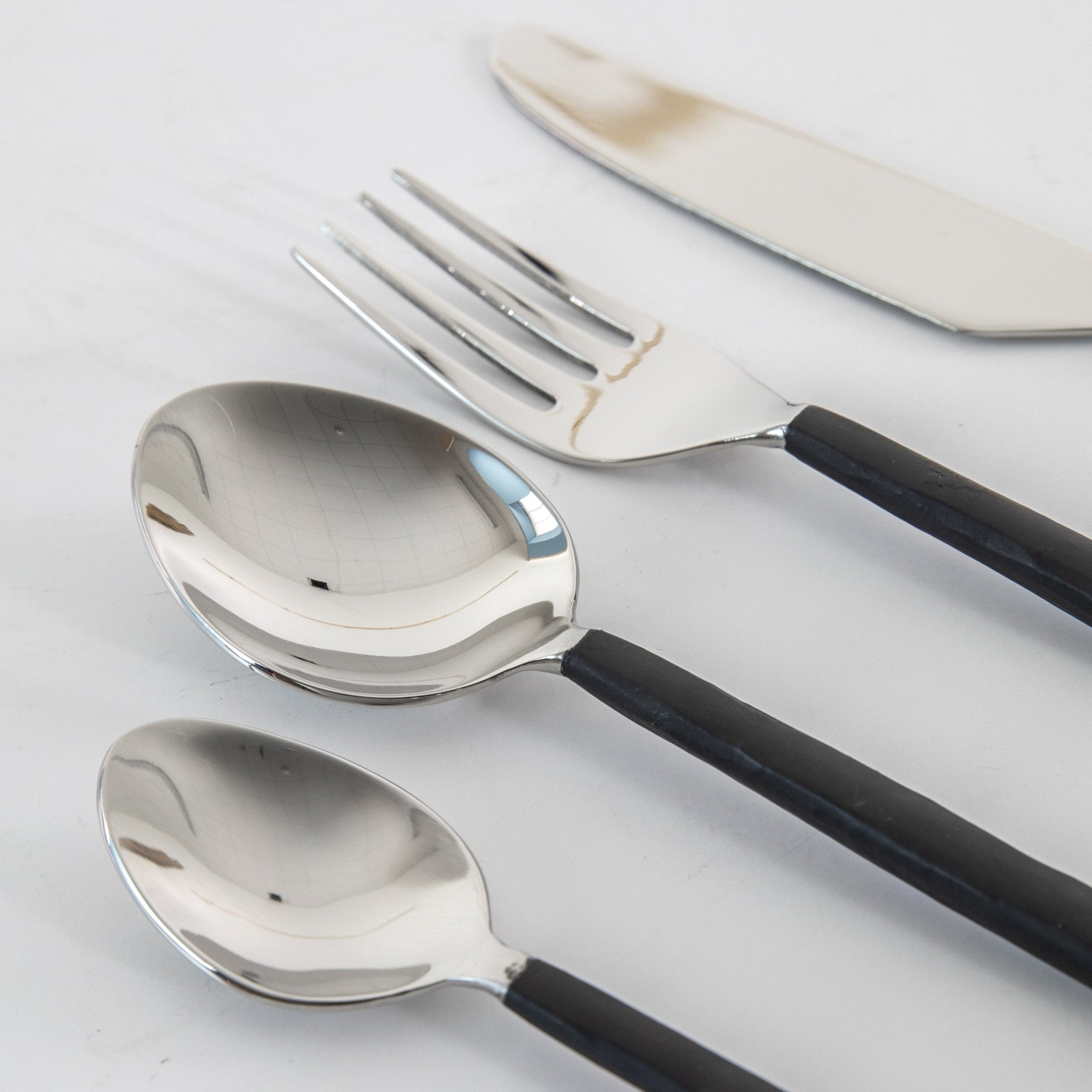 Soren Cutlery Set x16 - Black - hdesign - Cutlery Sets