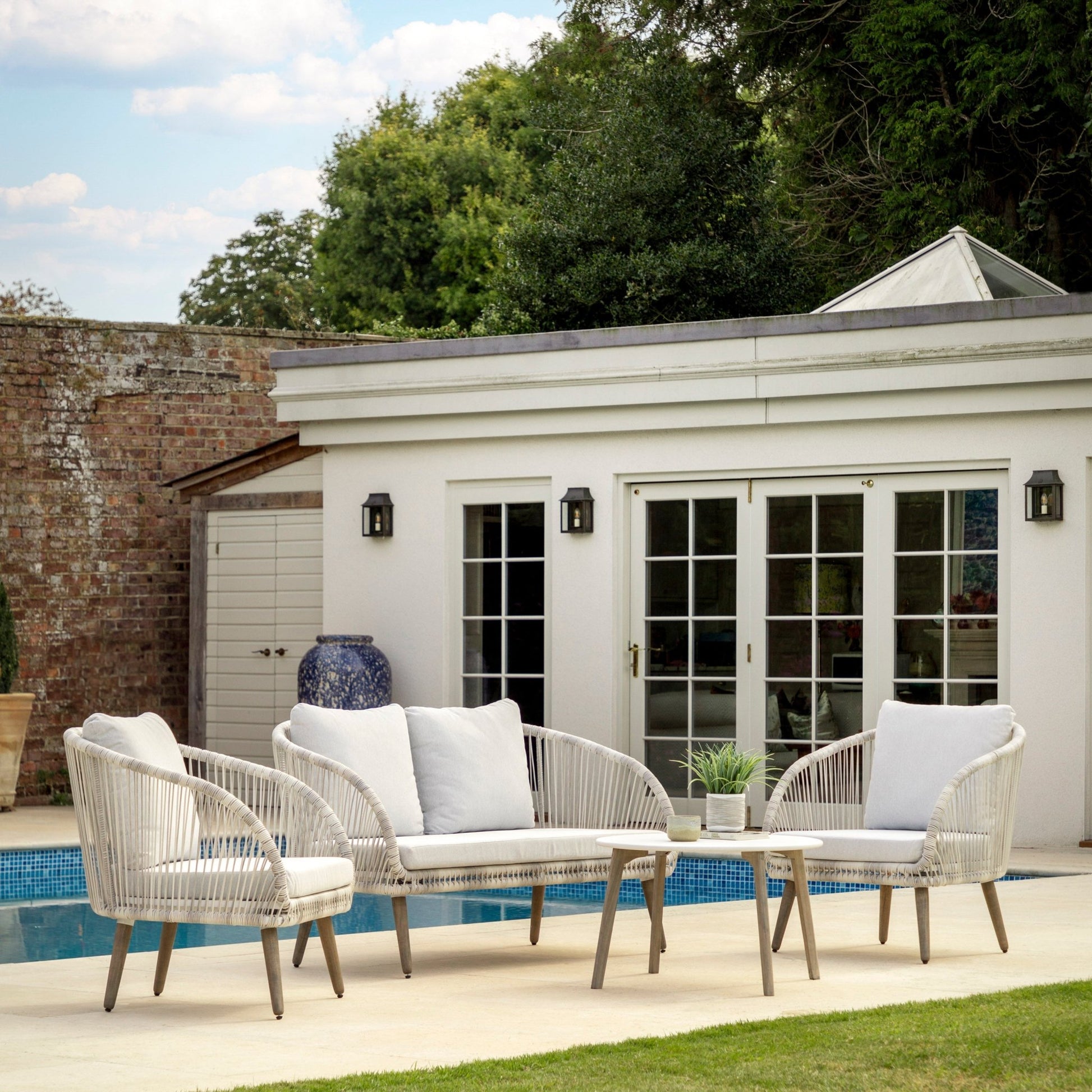 Velino Lounge Set - hdesign - Outdoor Lounge Sets